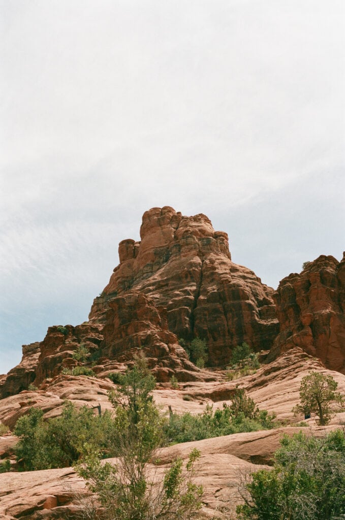 red rock formation with blue sky in Sedona, Arizona